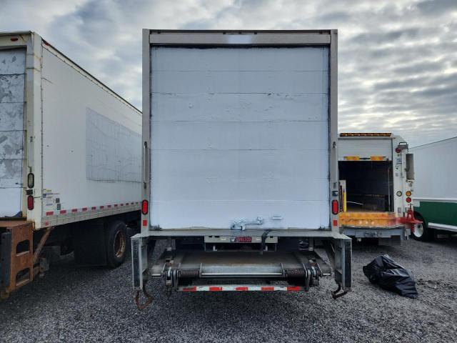 2019 Freigliner 2019 Freightliner Business Class M2 BOX Truck
