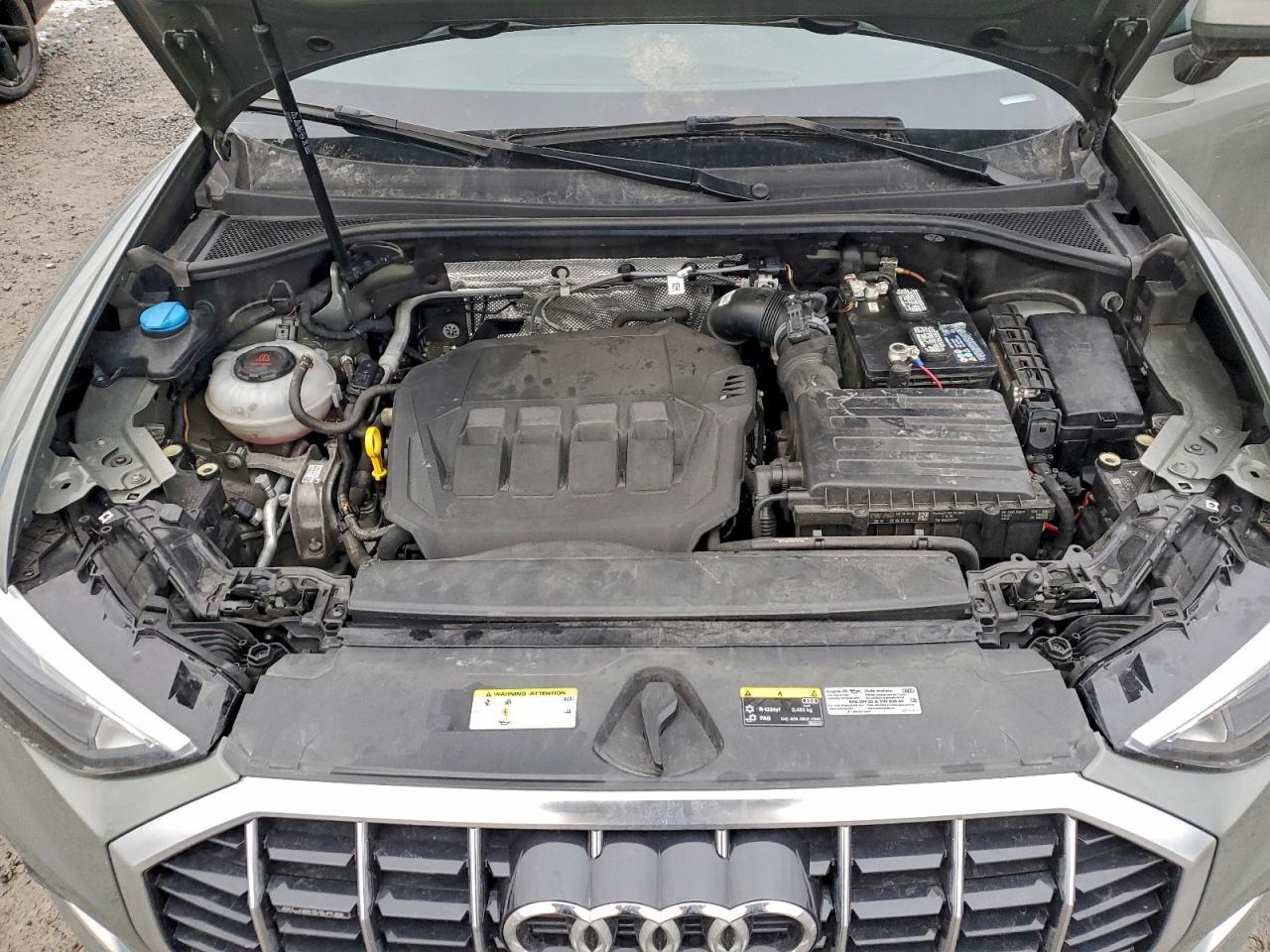 2022 Audi Q3 Premium 40