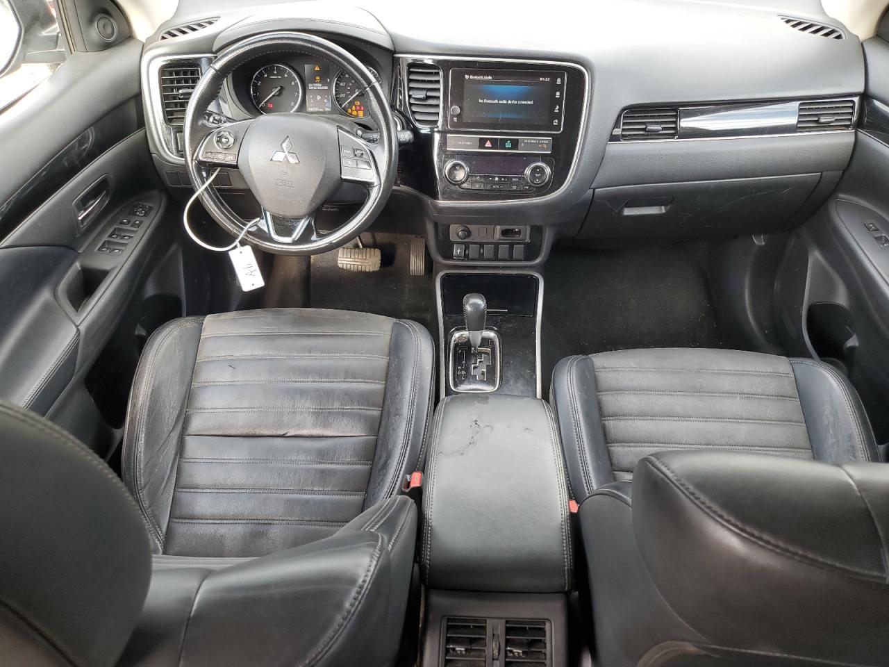 2019 Mitsubishi Outlander se