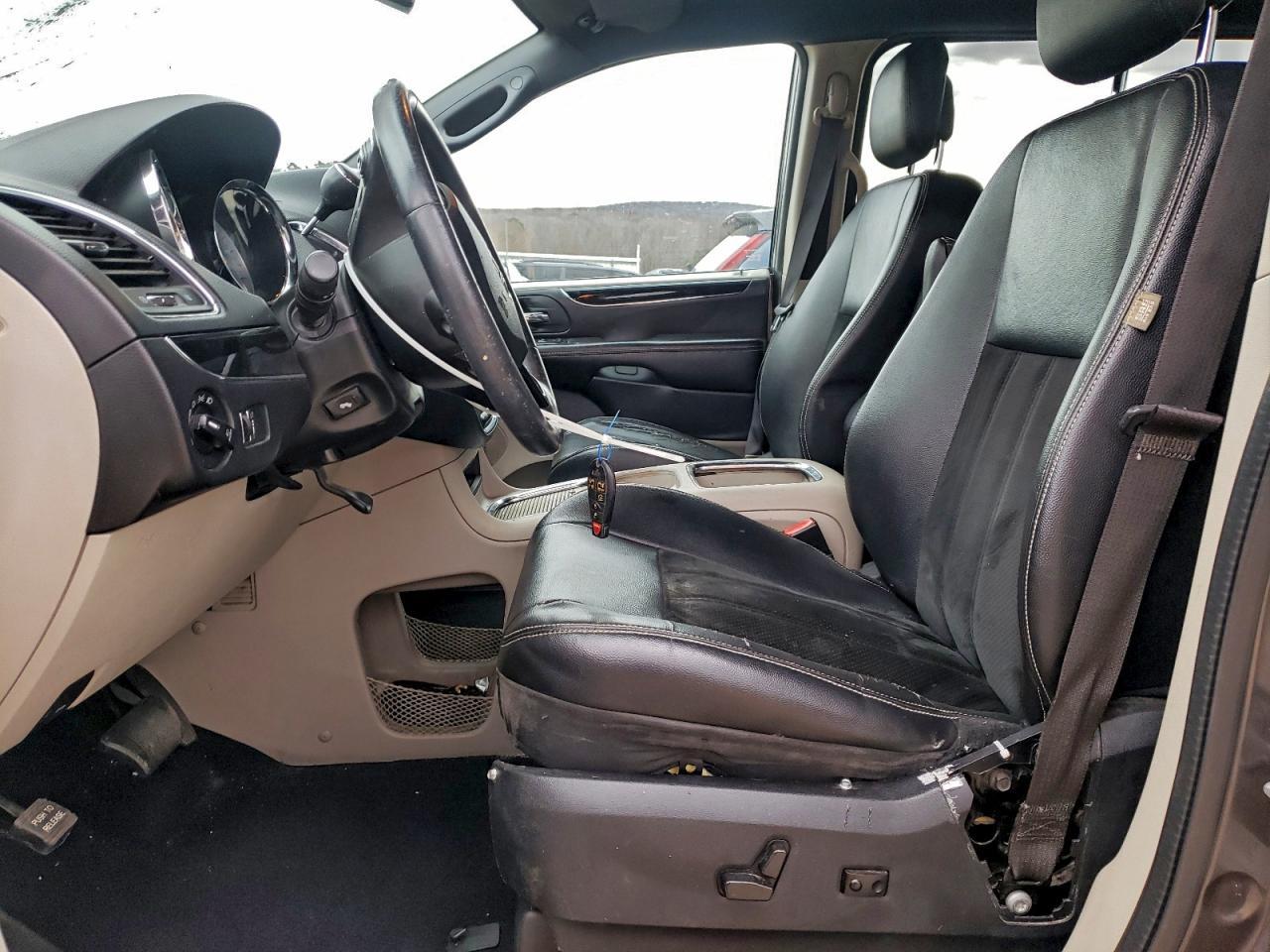 2014 Dodge Grand Caravan sxt