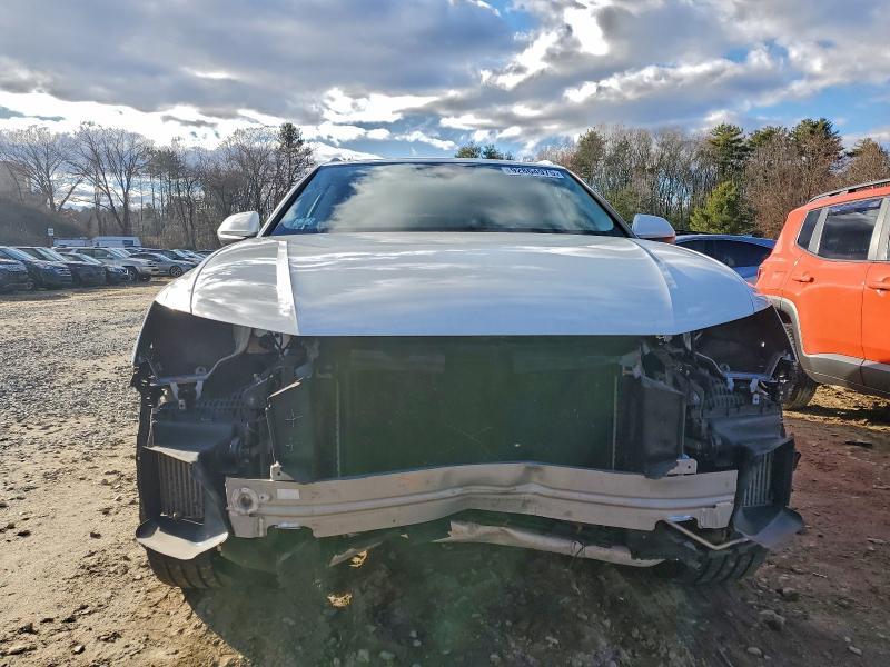 2019 Audi Q8 Prestige