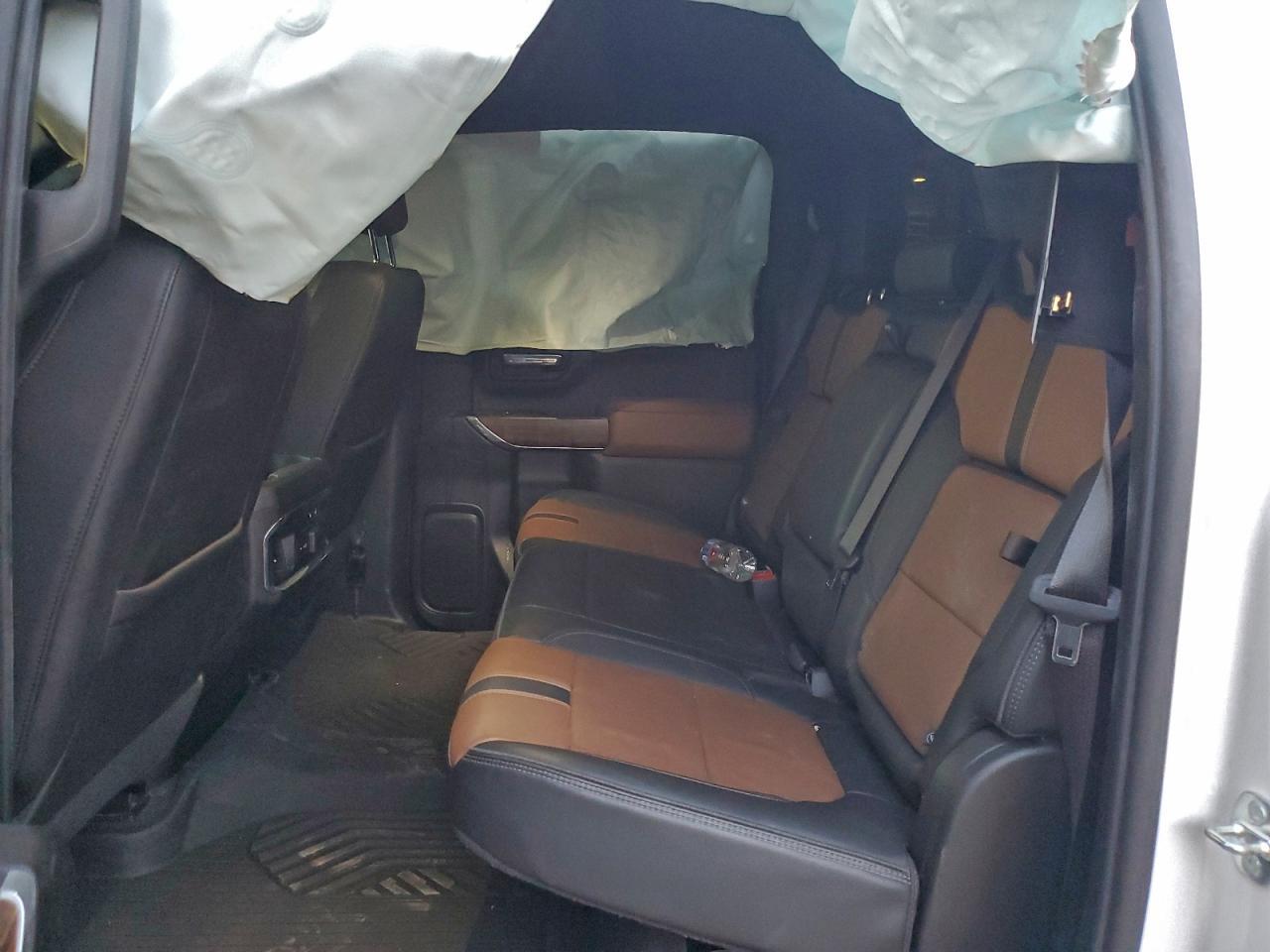 2021 Chevrolet Silverado K1500 High Country