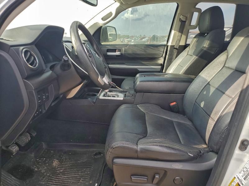 2020 Toyota Tundra Double cab sr
