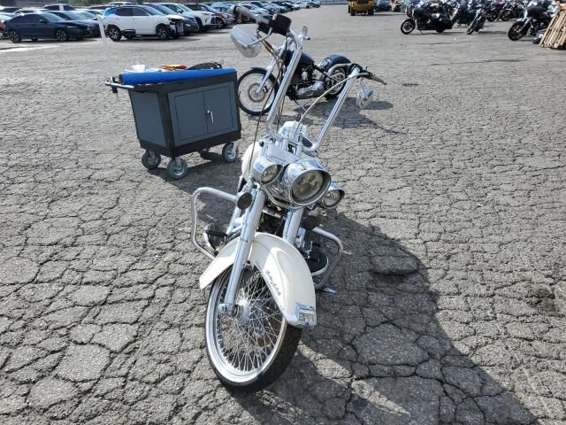 2014 Harley-Davidson Flstc Heritage Softail Classic