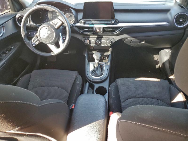 2023 KIA Forte lxs