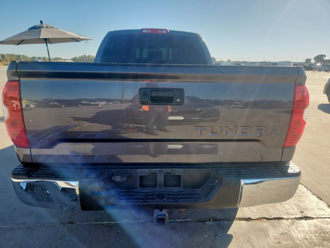 2017 Toyota Tundra SR5
