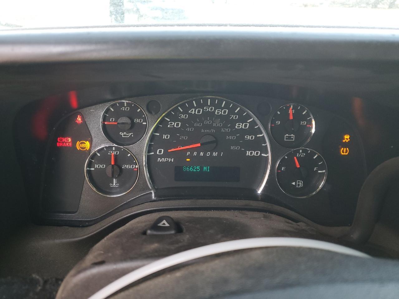 2013 Chev Rolet Express G2500 Utility / Service Van