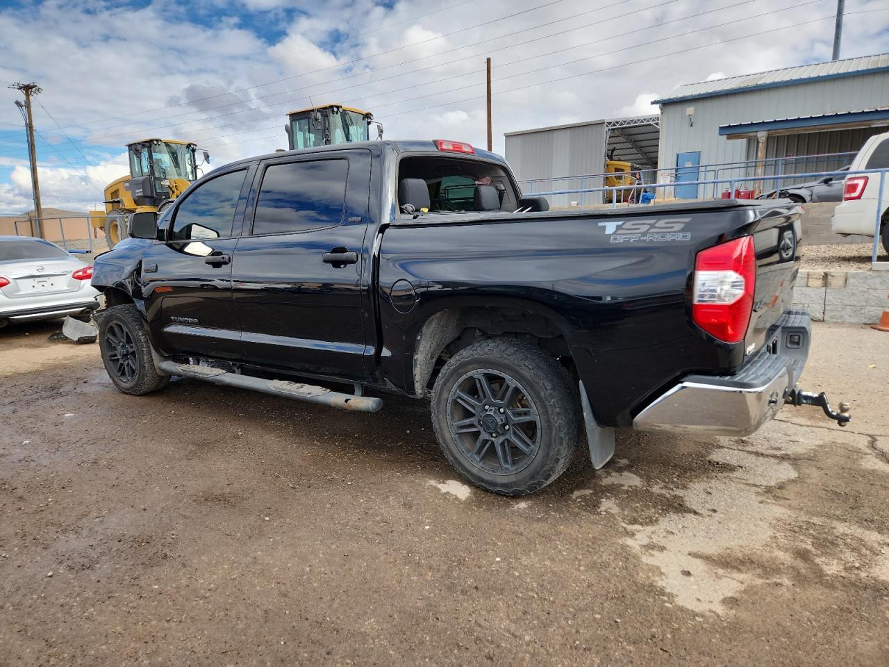 2018 Toyota Tundra SR5