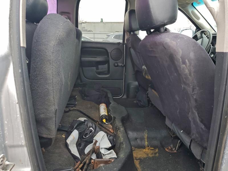 2004 Dodge RAM 2500 ST