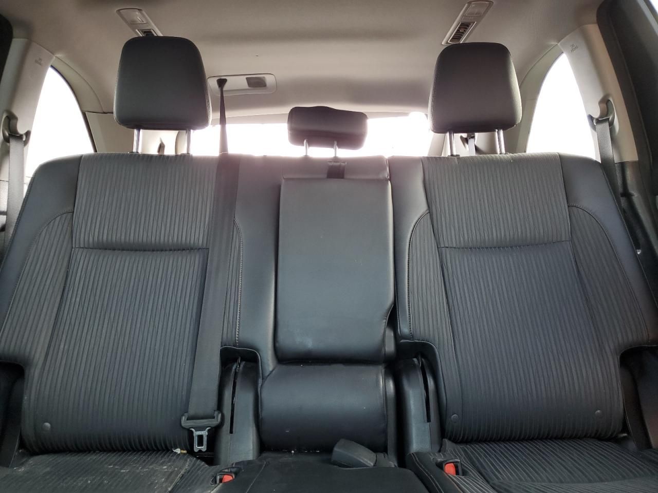 2015 Toyota Highlander le Plus