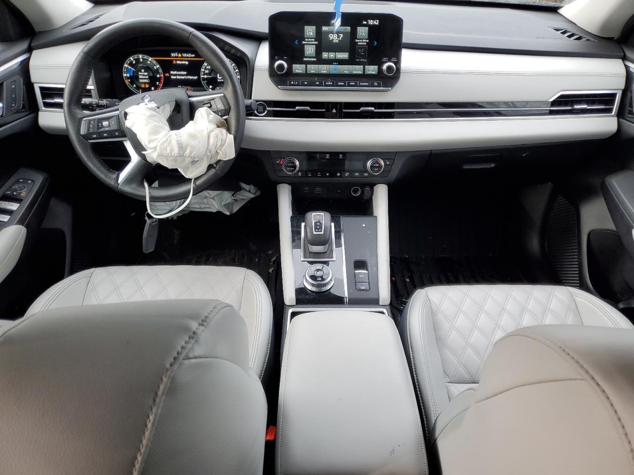 2024 Mitsubishi Outlander se