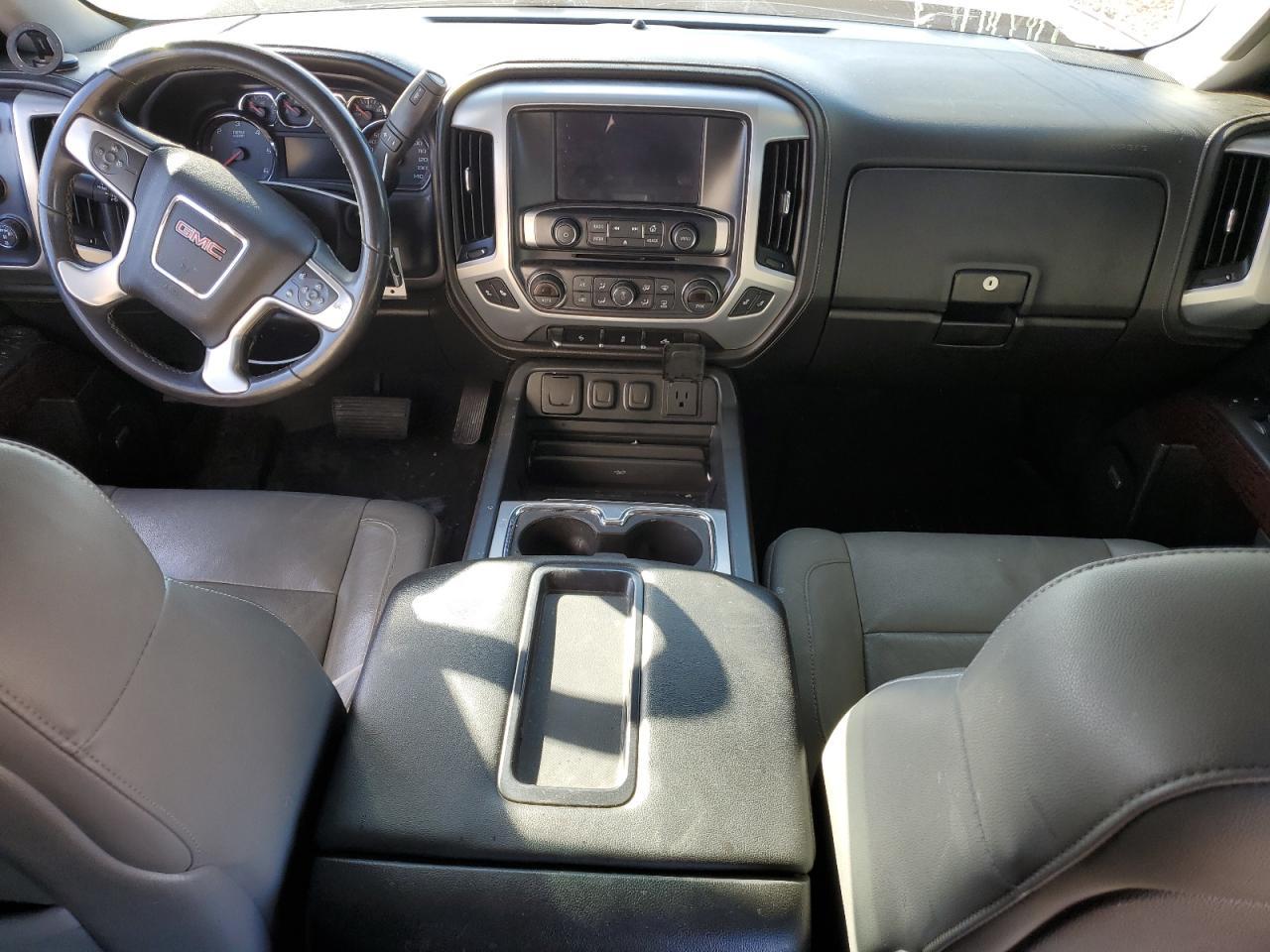 2015 GMC Sierra K1500 slt