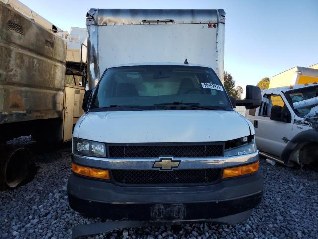 2020 Chev Rolet Express G4500 BOX Truck