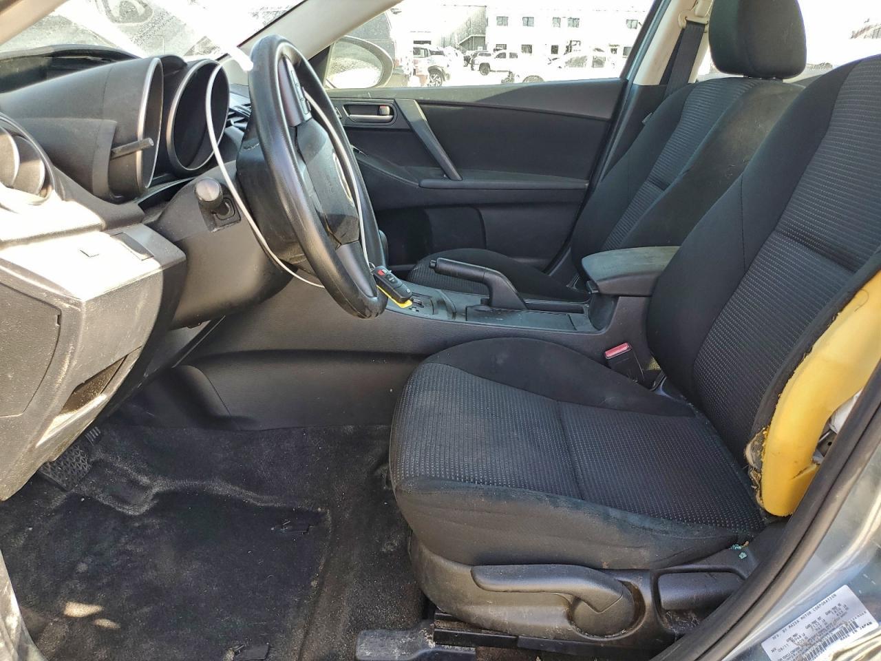 2012 Mazda 3 I