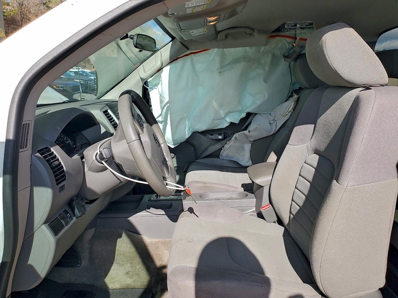 2017 Nissan Frontier s
