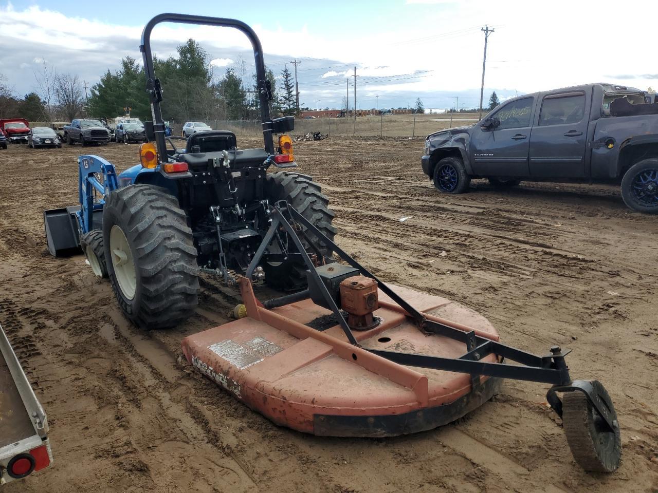 2024 LS Mfwd Tractor