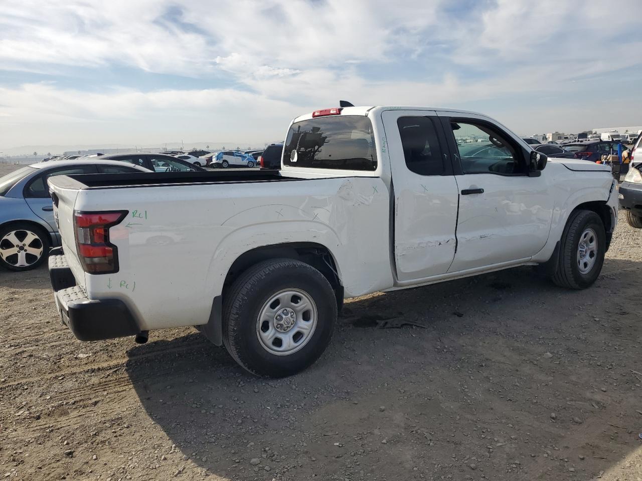 2024 Nissan Frontier s