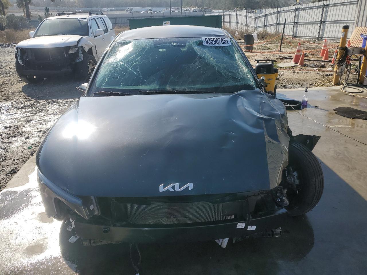 2025 KIA K4 lx