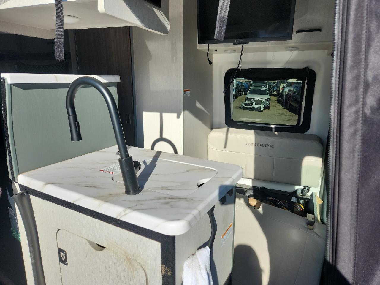 2025 Mercedes-Benz 2024 Benz Sprinter Cargo 2500
