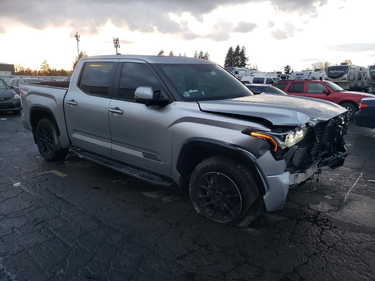 2025 Toyota Tundra Crewmax Limited