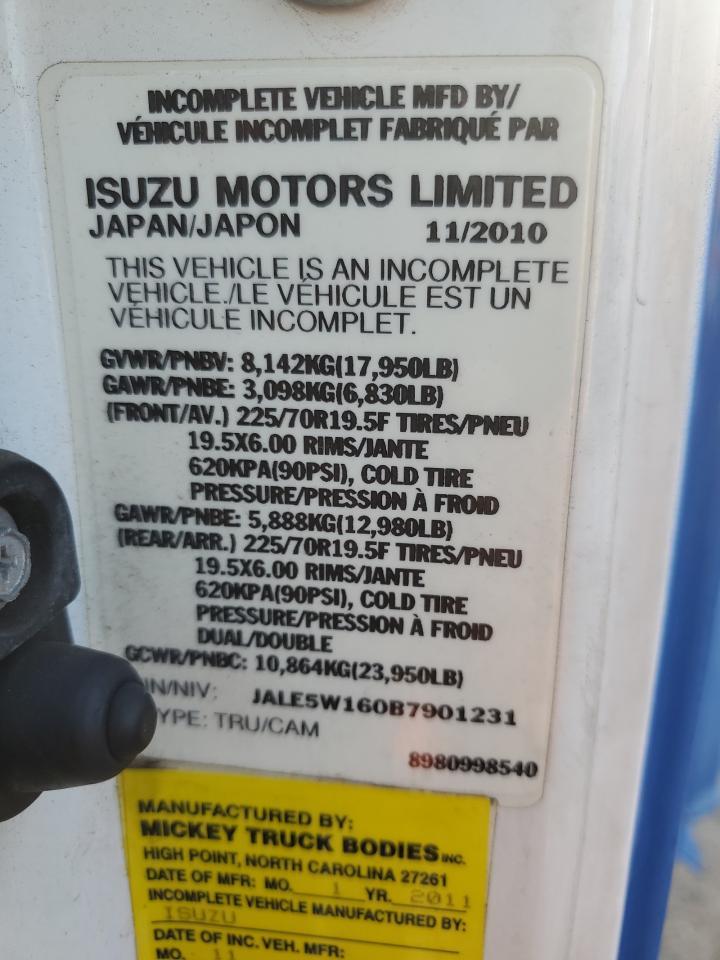 2011 Isuzu NQR Delivery Truck