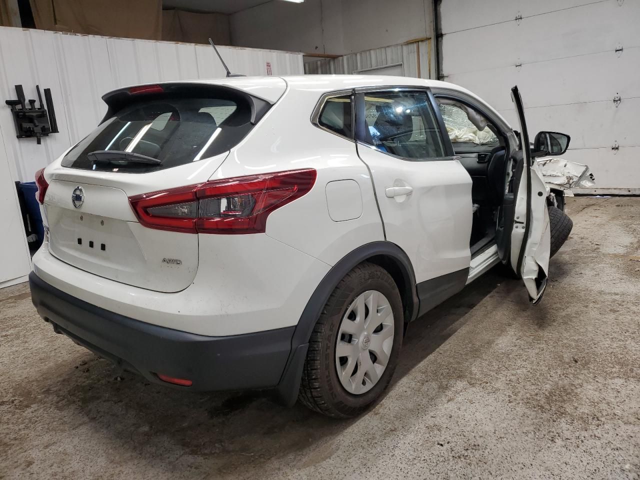 2020 Nissan Rogue Sport s