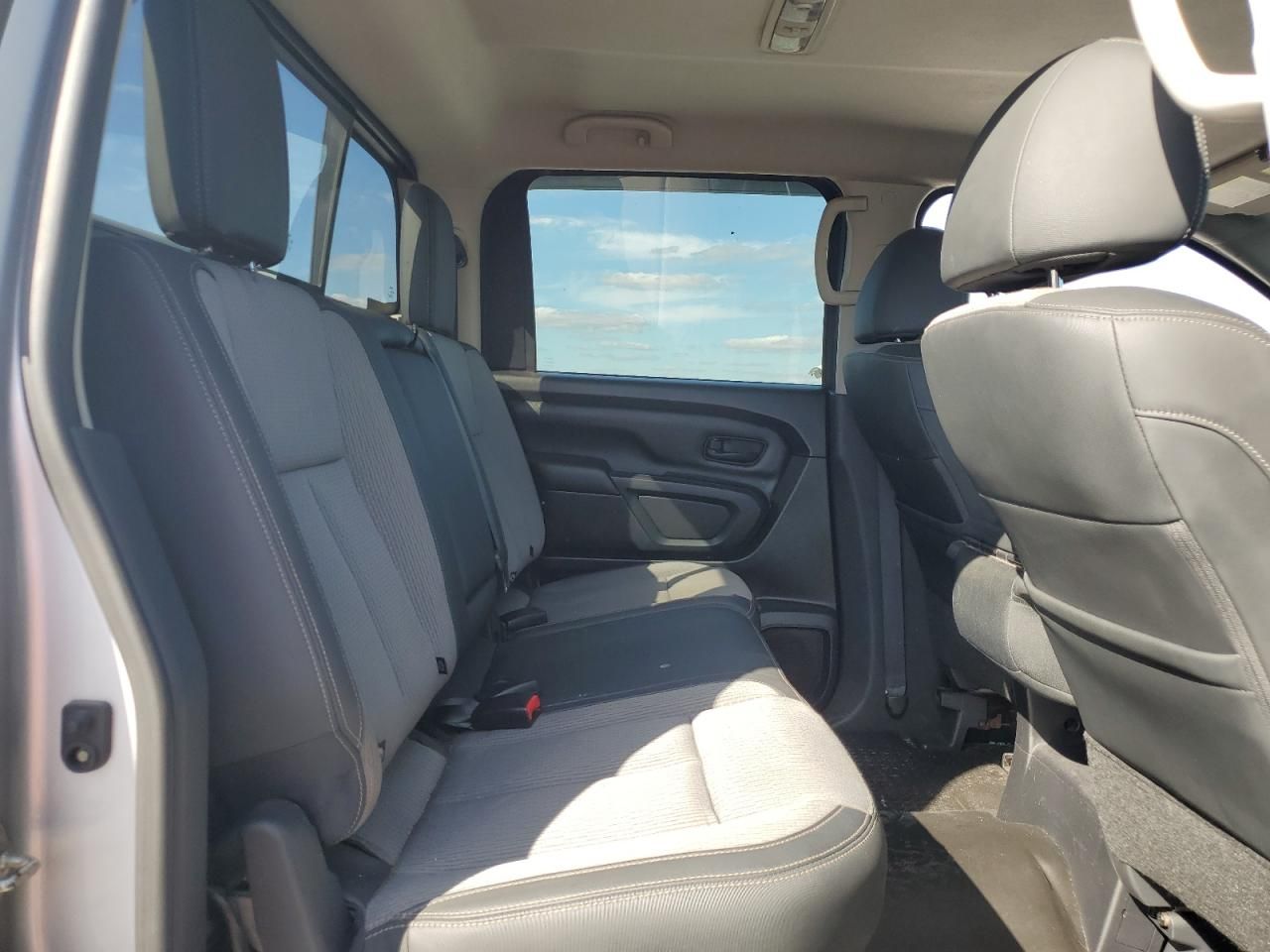 2018 Nissan Titan xd s