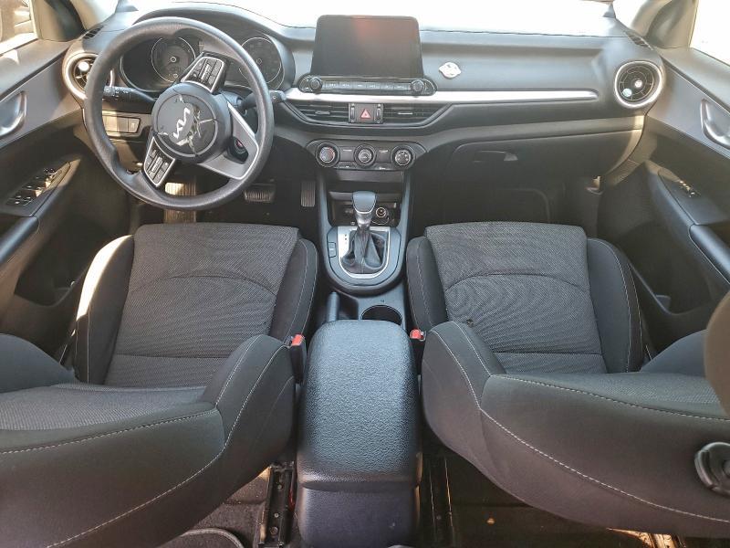 2022 KIA Forte lxs