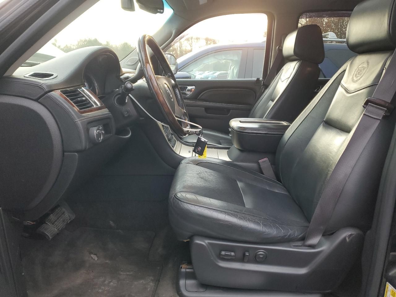 2013 Cadillac Escalade Platinum