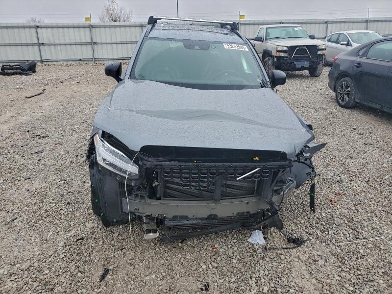 2020 Volvo Xc90 T6 R-design