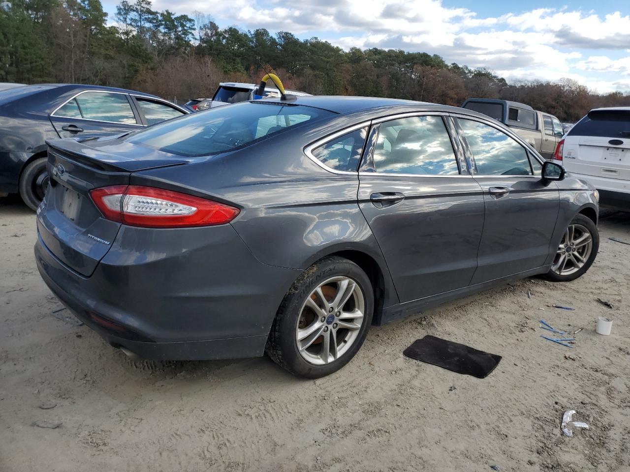 2015 Ford Fusion Titanium Phev