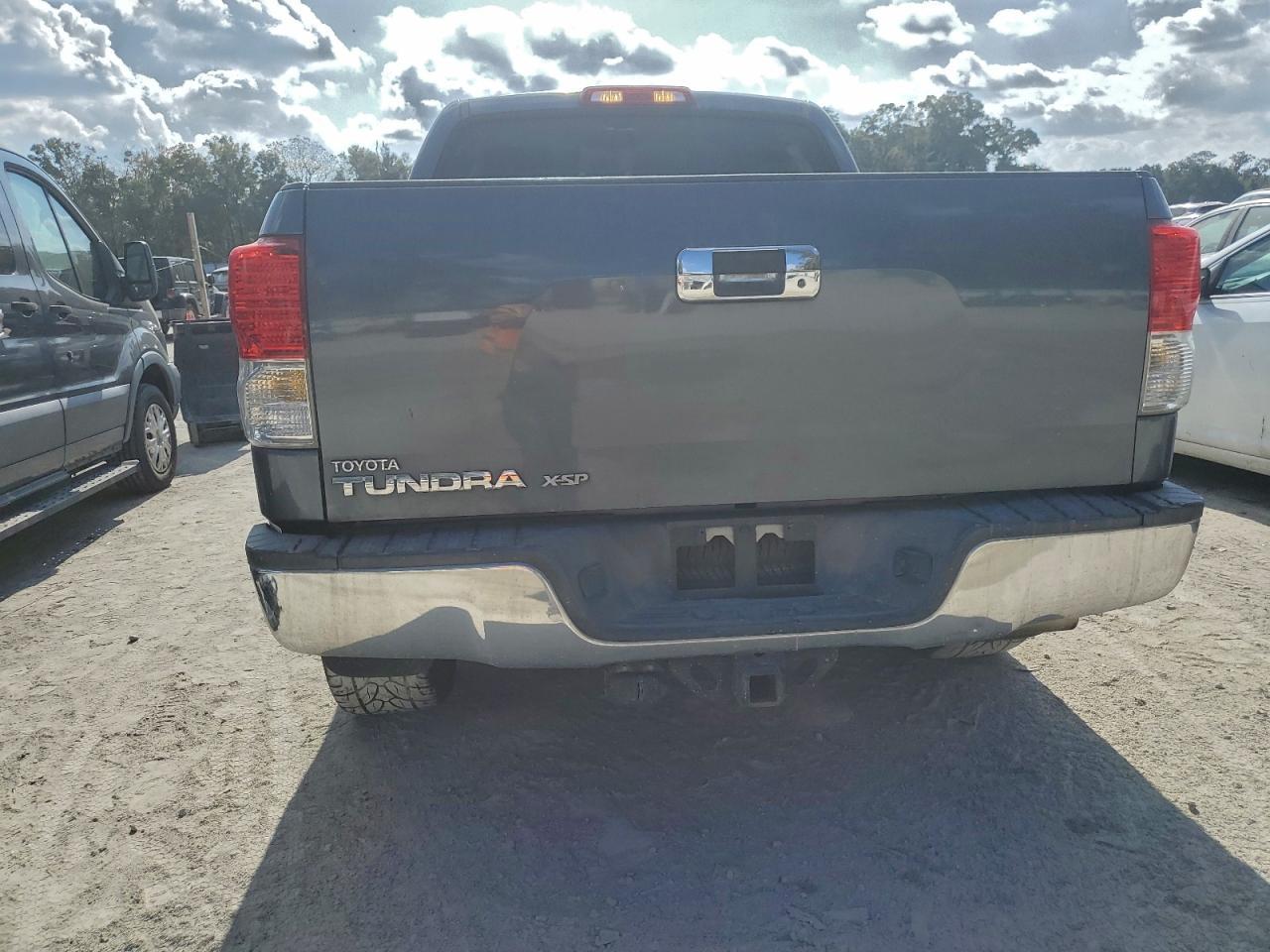2010 Toyota Tundra Grade