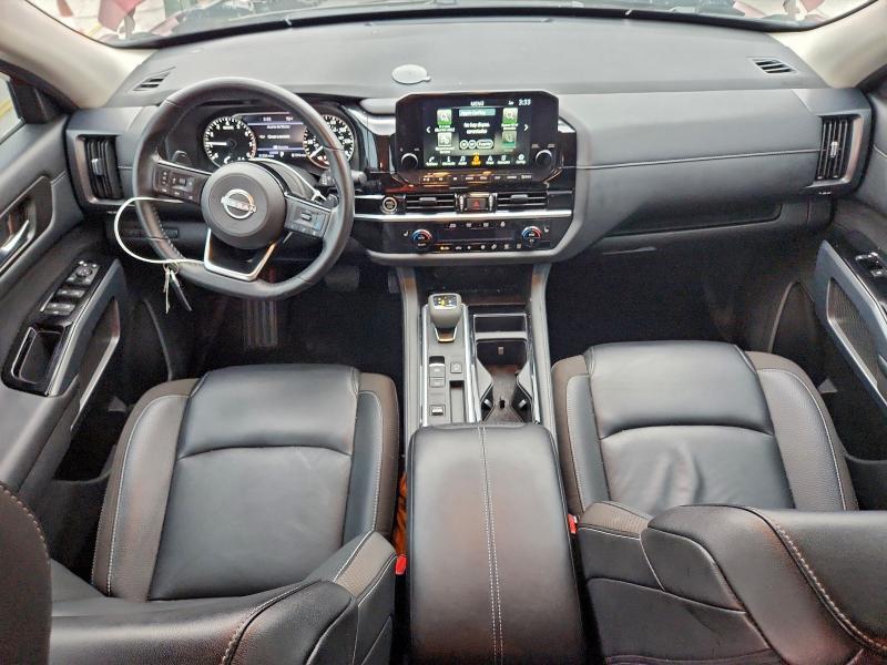 2024 Nissan Pathfinder sl