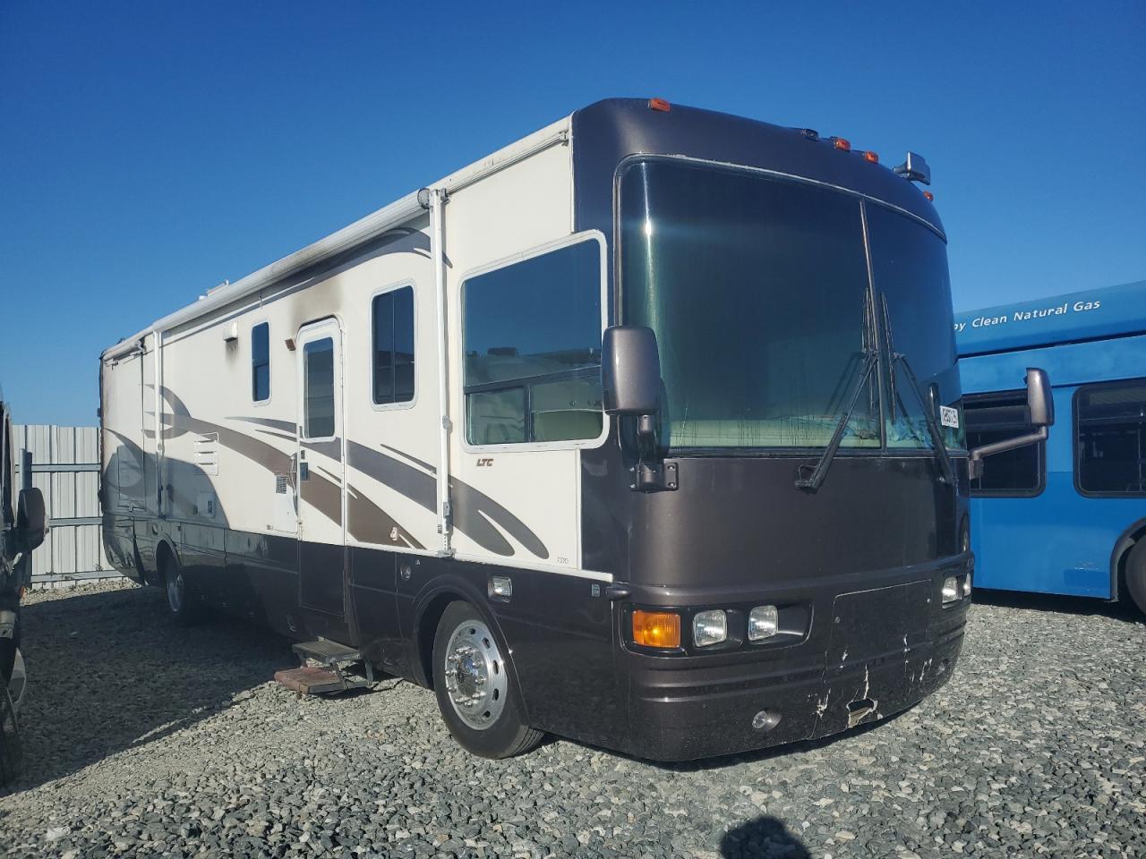 2001 National Rv Tradewinds Recreational Vehicle
