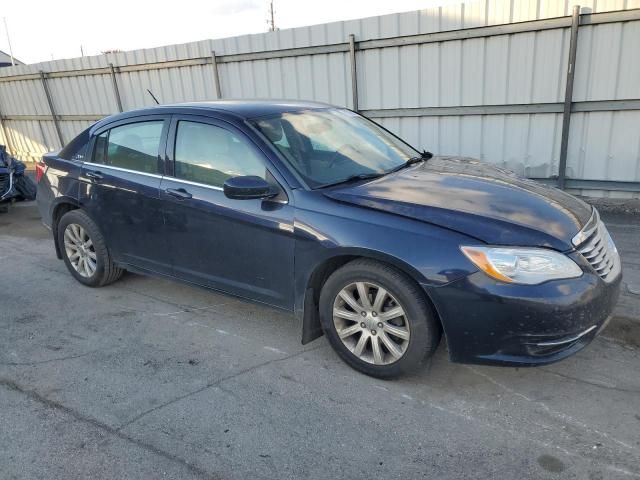 2012 Chrysler 200 Touring