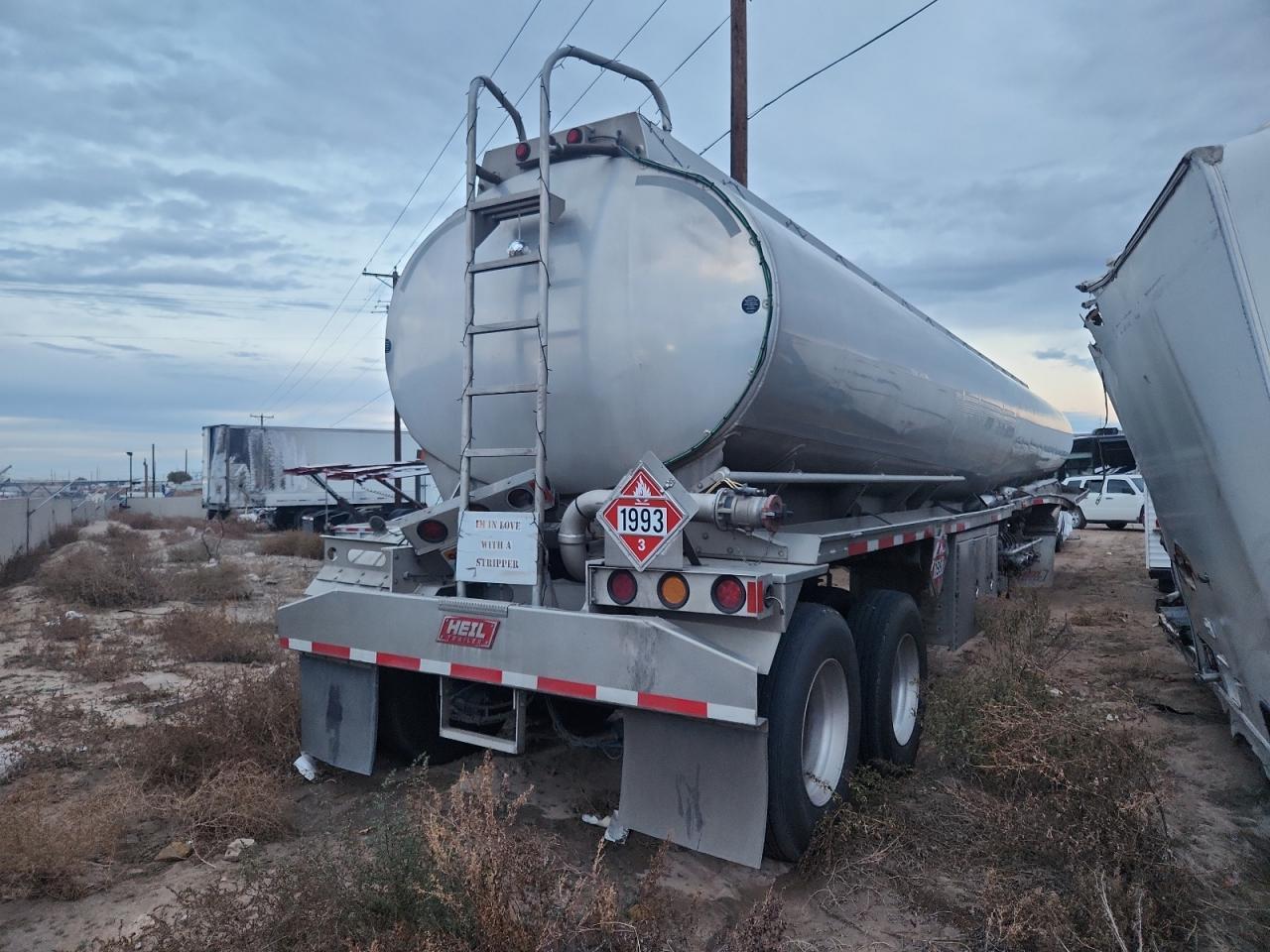 2023 Heil Tank Trailer