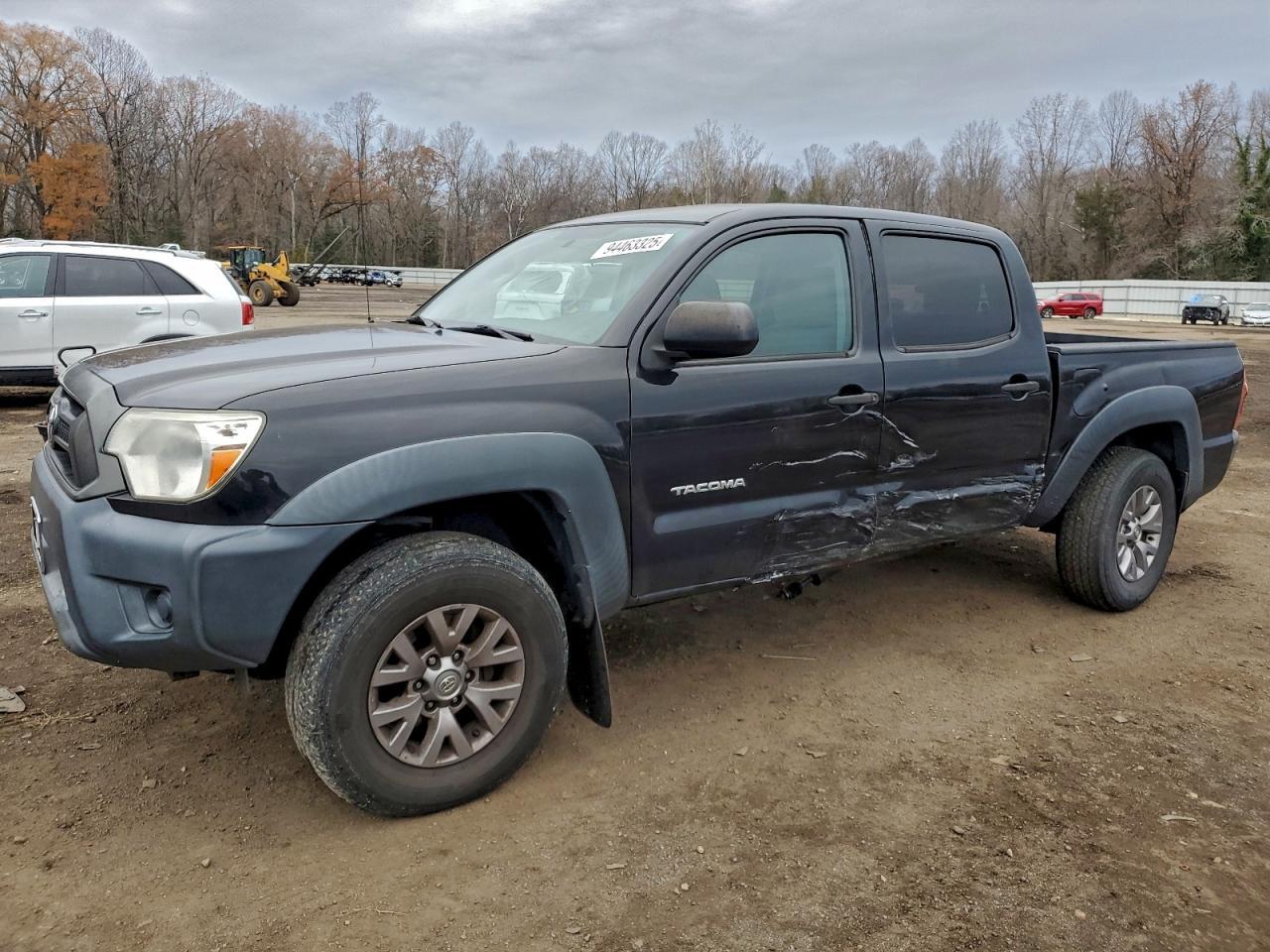 2015 Toyota Tacoma Double cab Prerunner