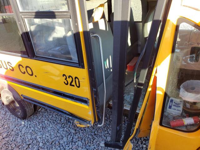 2014 Chevrolet Express G3-bus