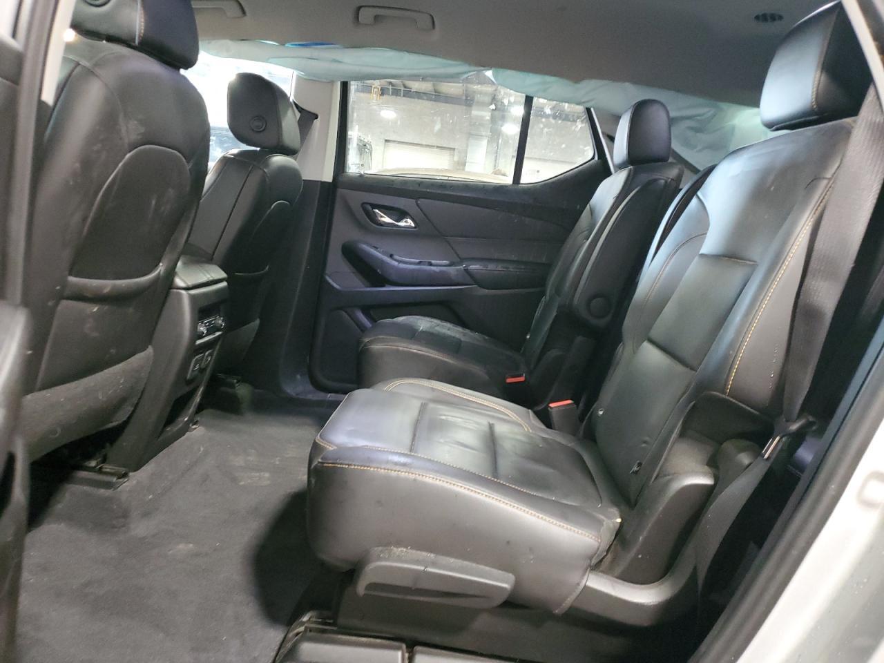 2021 Chevrolet Traverse lt