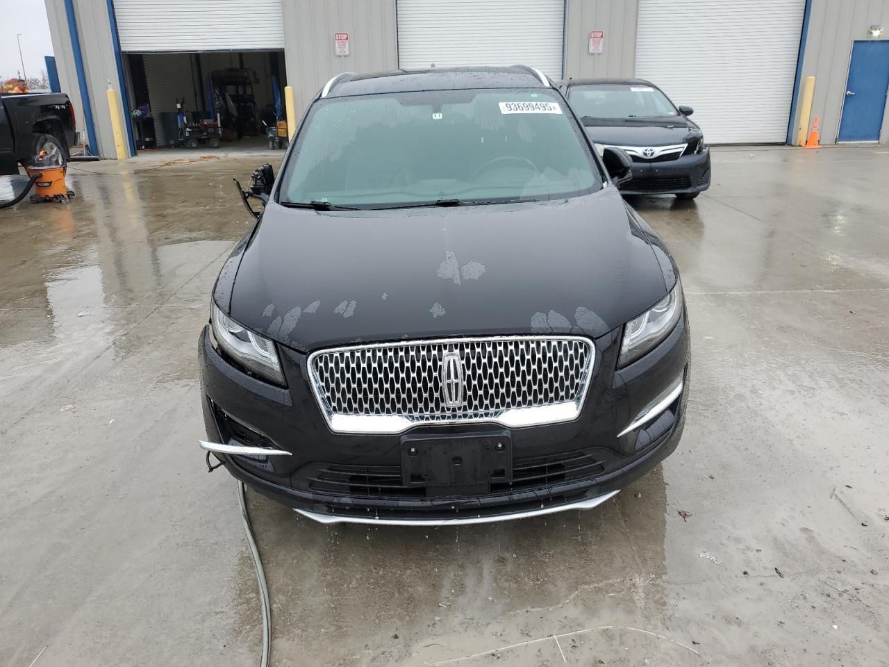 2019 Lincoln Mkc Select