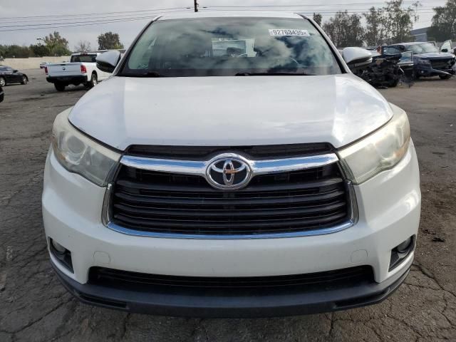 2015 Toyota Highlander le Plus