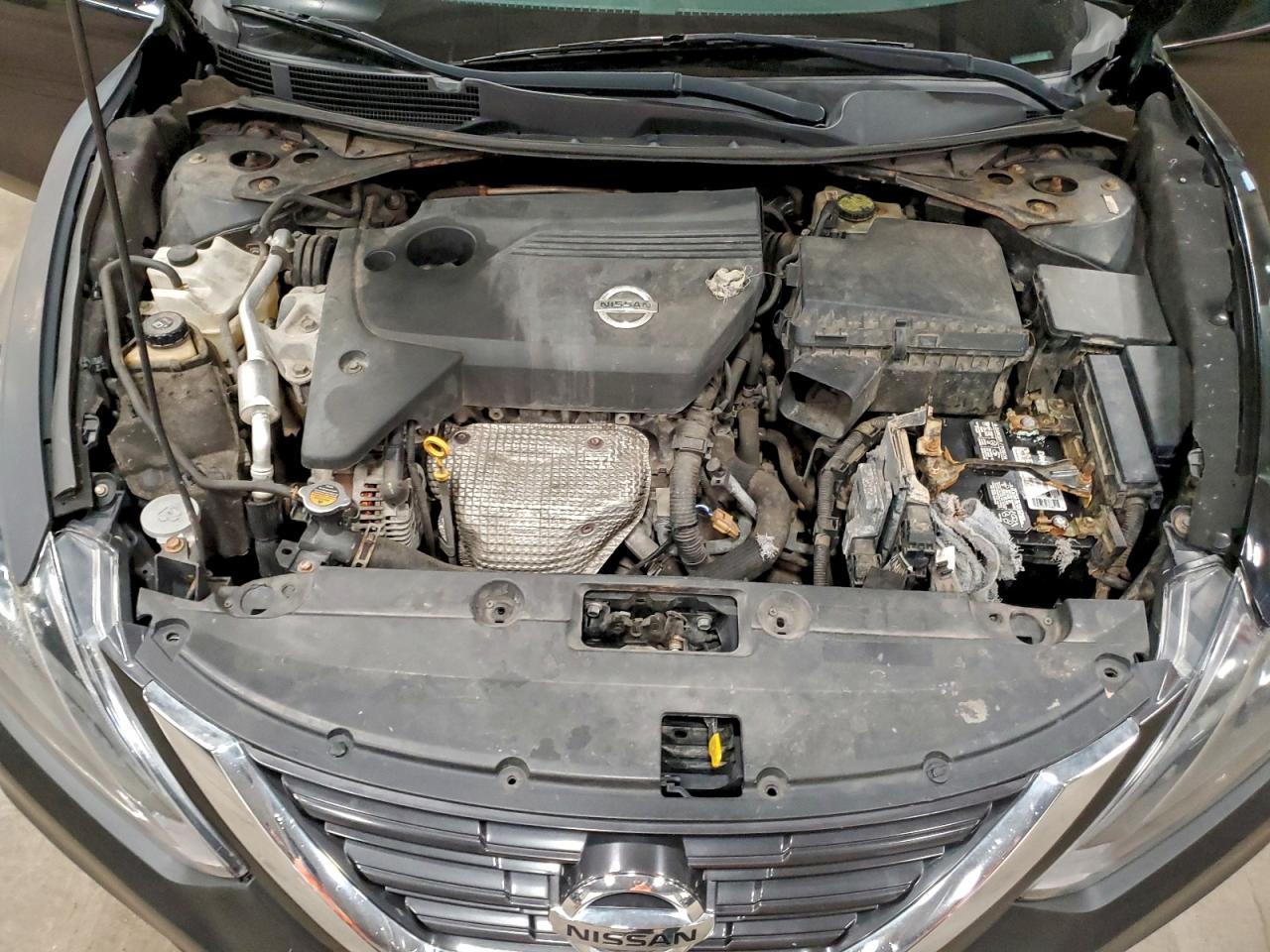 2016 Niss Altima 2.5