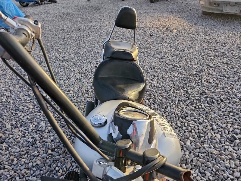 2006 Kawasaki Vn900 b