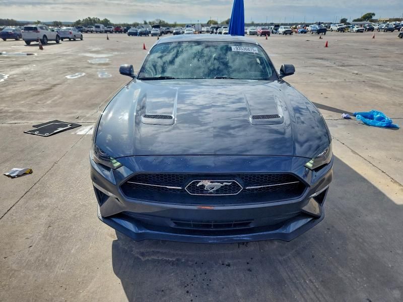 2020 Ford Mustang