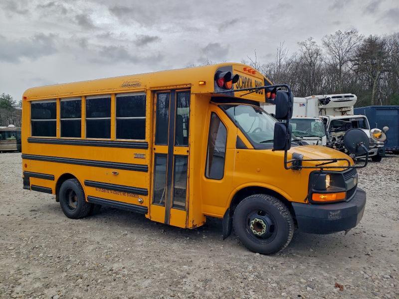 2014 Chev Rolet Express School bus