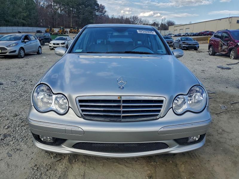 2005 Mercedes-Benz C 320