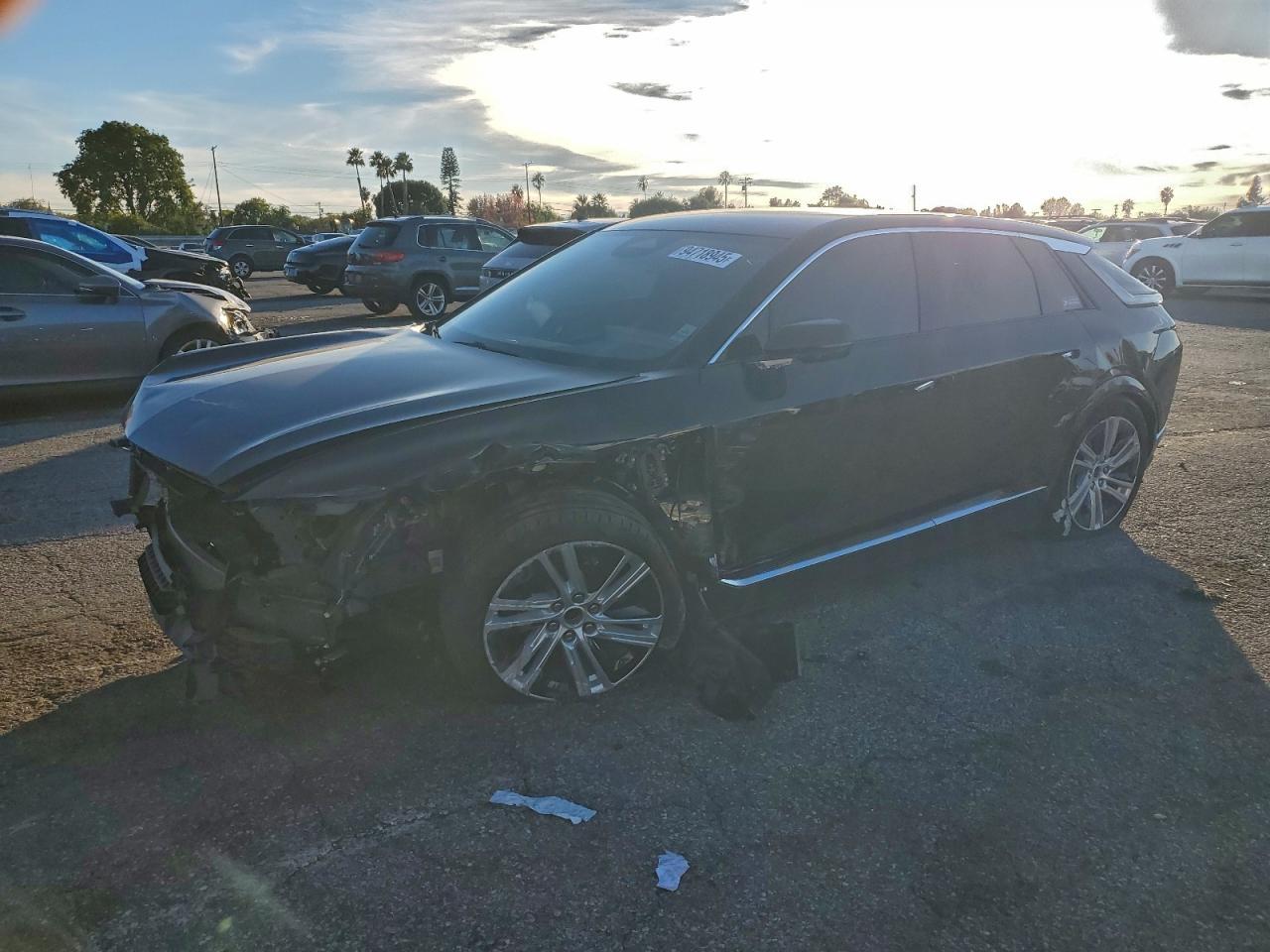 2024 Cadillac Lyriq Tech
