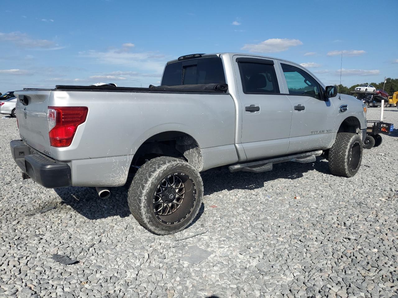 2018 Nissan Titan xd s