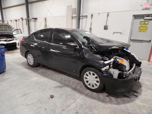 2019 Nissan Versa s