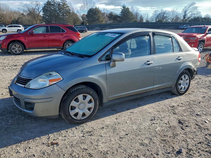 2008 Nissan Versa s